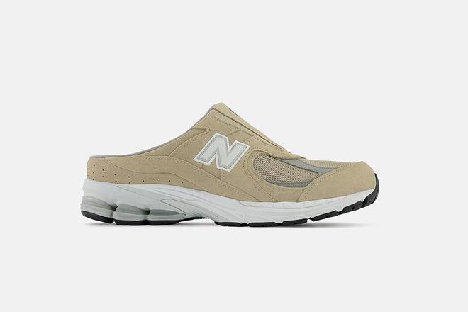 New Balance 再次为 2002R Mule 推出9款全新配色！