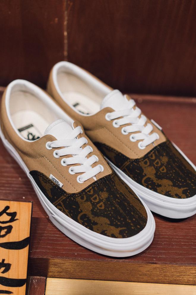 Vans 2022首度与 COSTS 合作推出限时联名定制图案系列